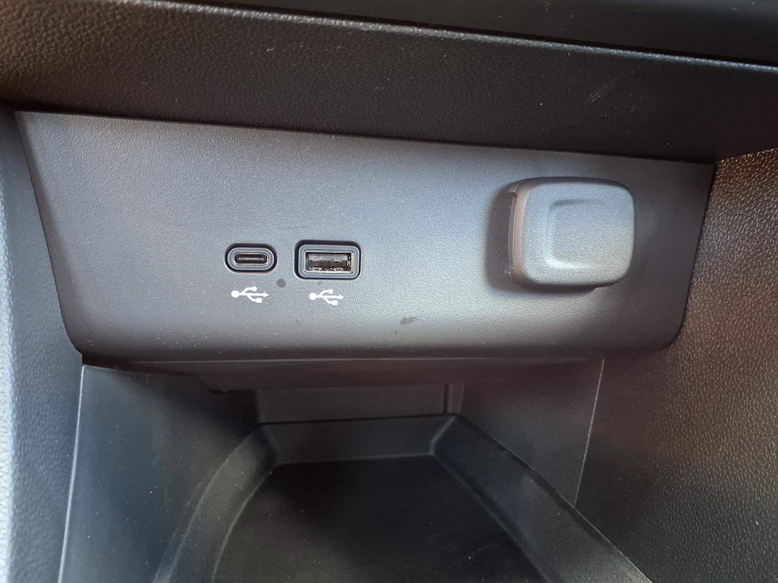New 2026 Buick Encore GX Preferred FWD image 6