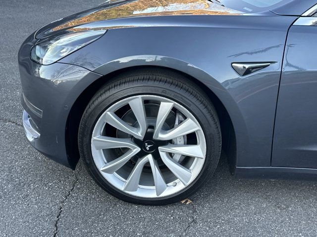 Used 2020 Tesla Model 3 Performance image 15