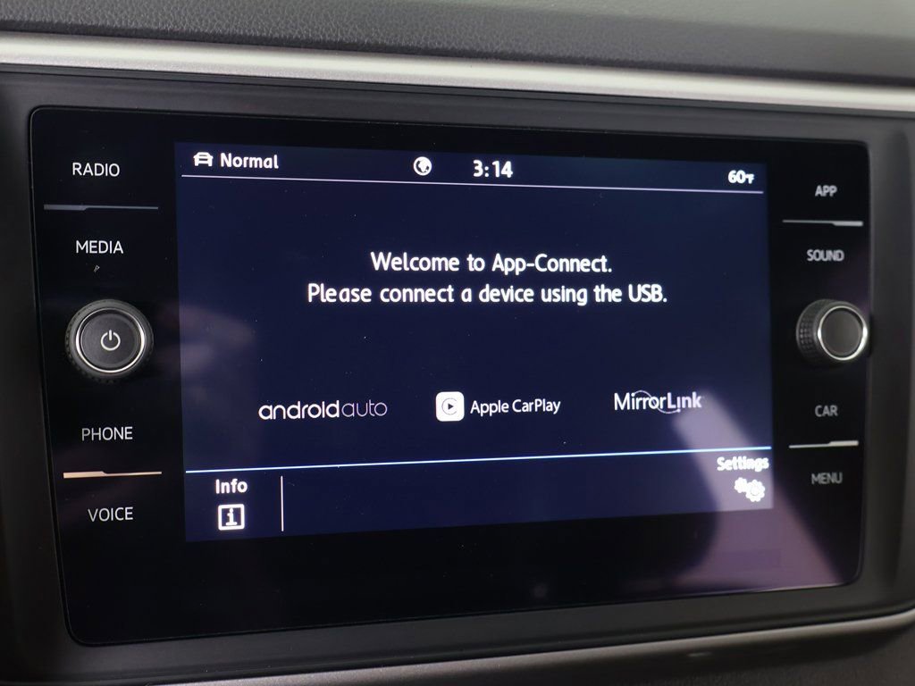 Used 2020 Volkswagen Atlas Cross Sport SE image 43