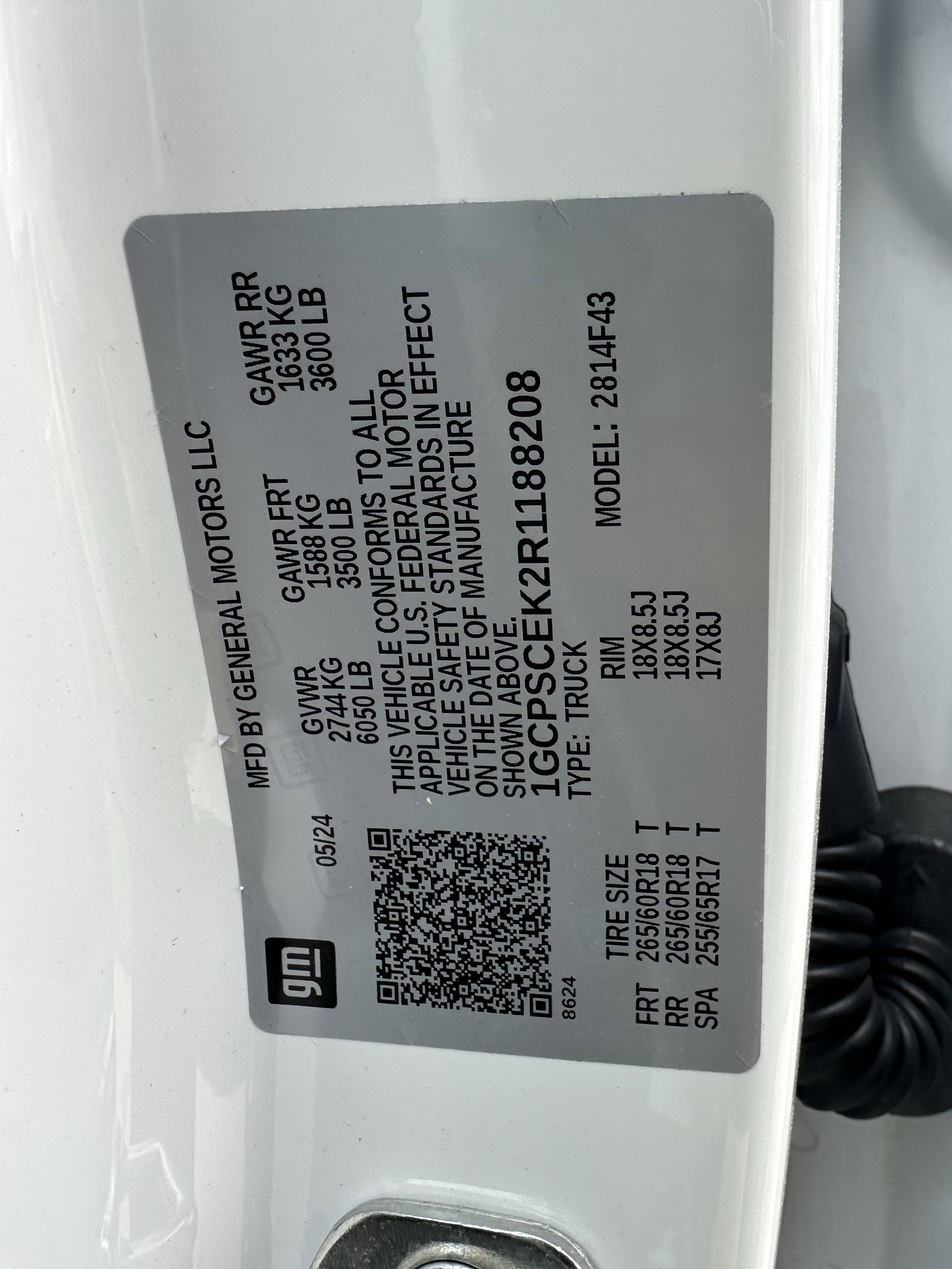 Used 2024 Chevrolet Colorado LT w/ LT Convenience Package III image 34