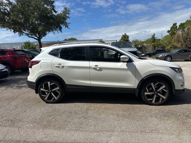 Used 2022 Nissan Rogue Sport SL image 6