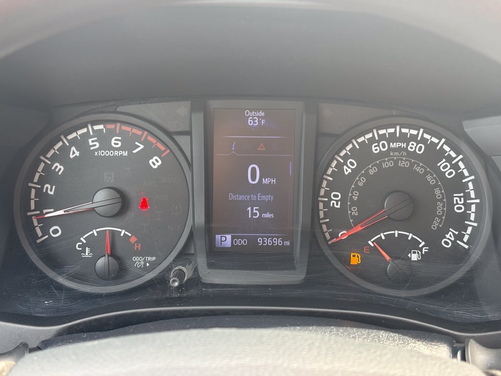 Used 2019 Toyota Tacoma SR w/ Exterior Package AWD/4WD image 6
