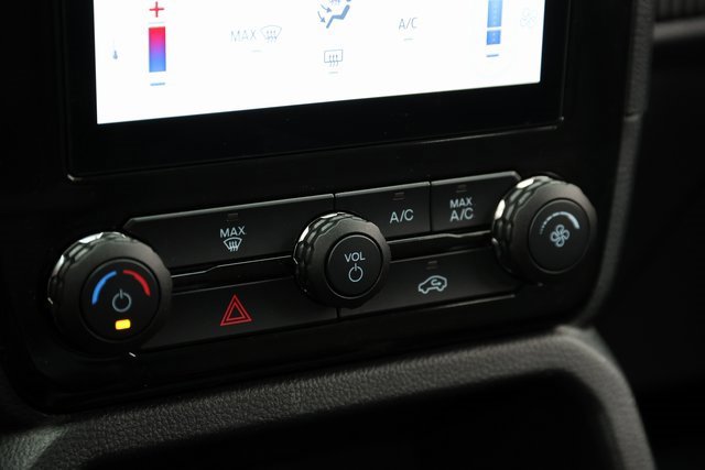 Used 2024 Ford Ranger XLT w/ Trailer Tow Package image 16