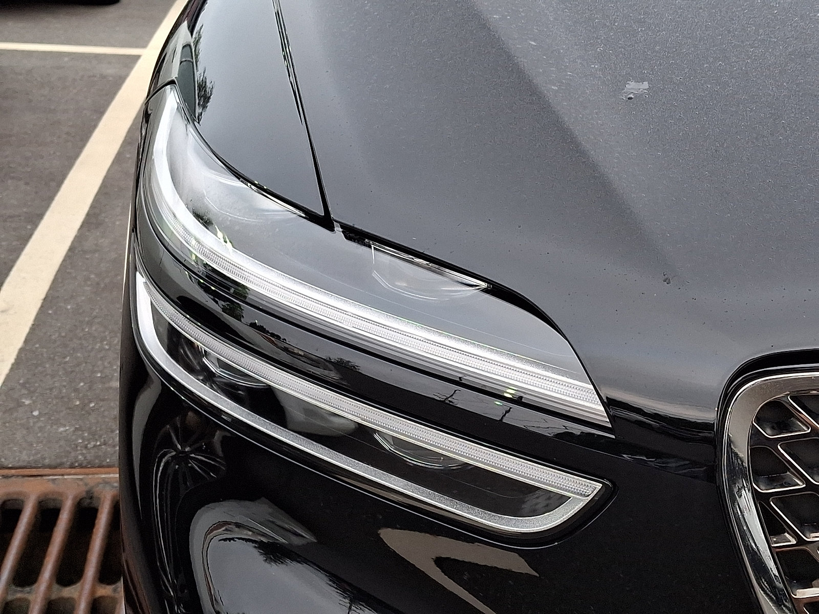 Used 2024 Genesis GV70 2.5T AWD/4WD image 9