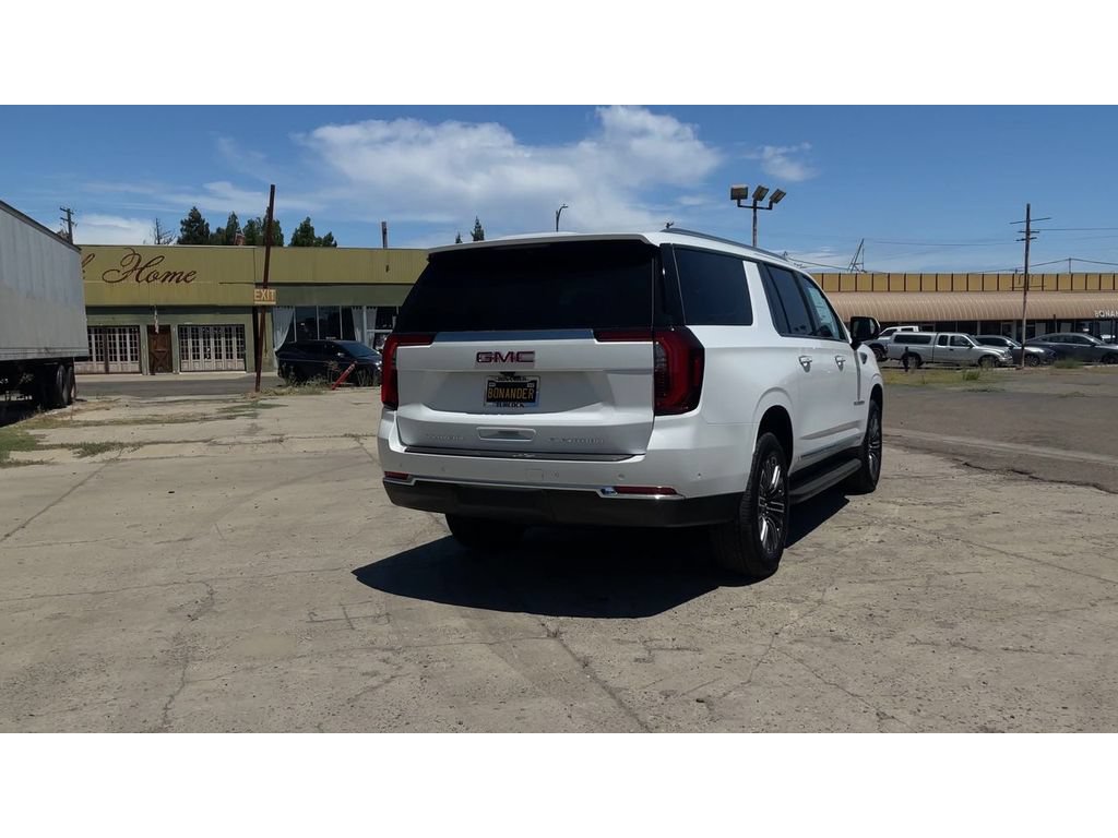 New 2026 GMC Yukon XL Elevation AWD/4WD image 2