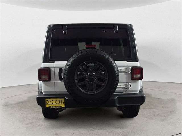 Used 2024 Jeep Wrangler Sport S image 4