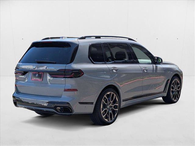 New 2026 BMW X7 M60i video 2