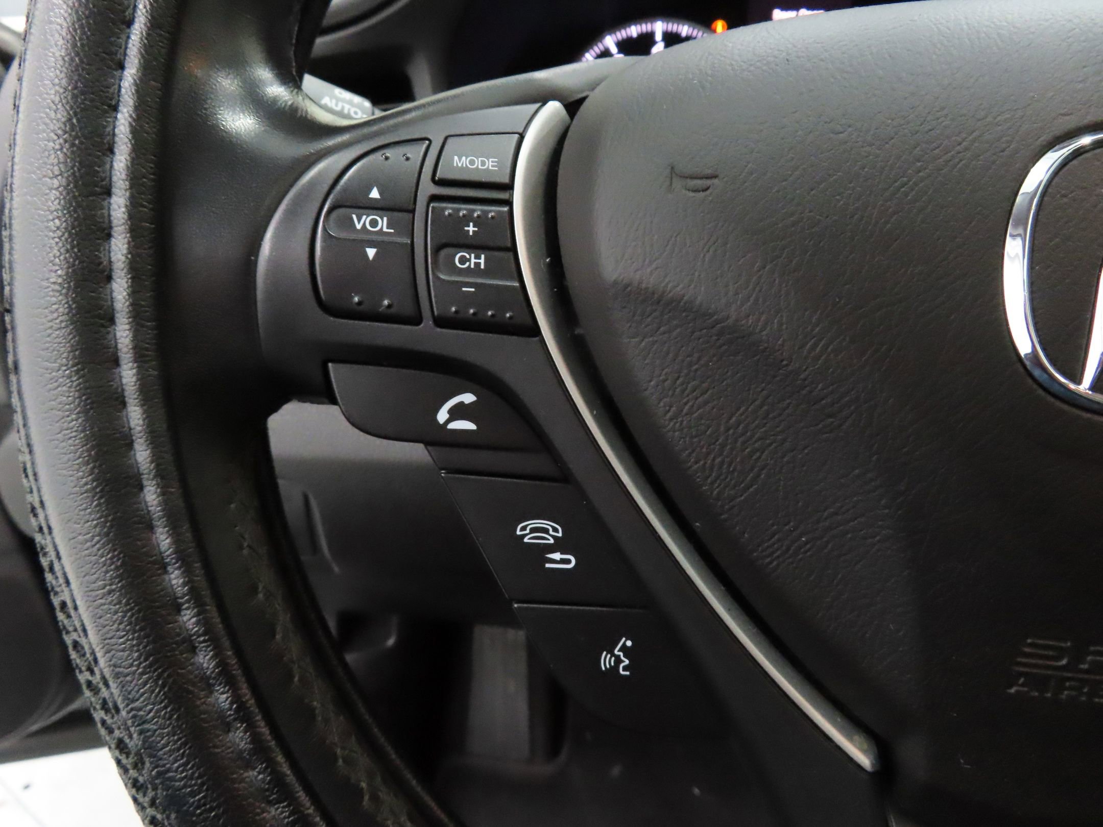 Used 2020 Acura ILX w/ Premium Package image 12