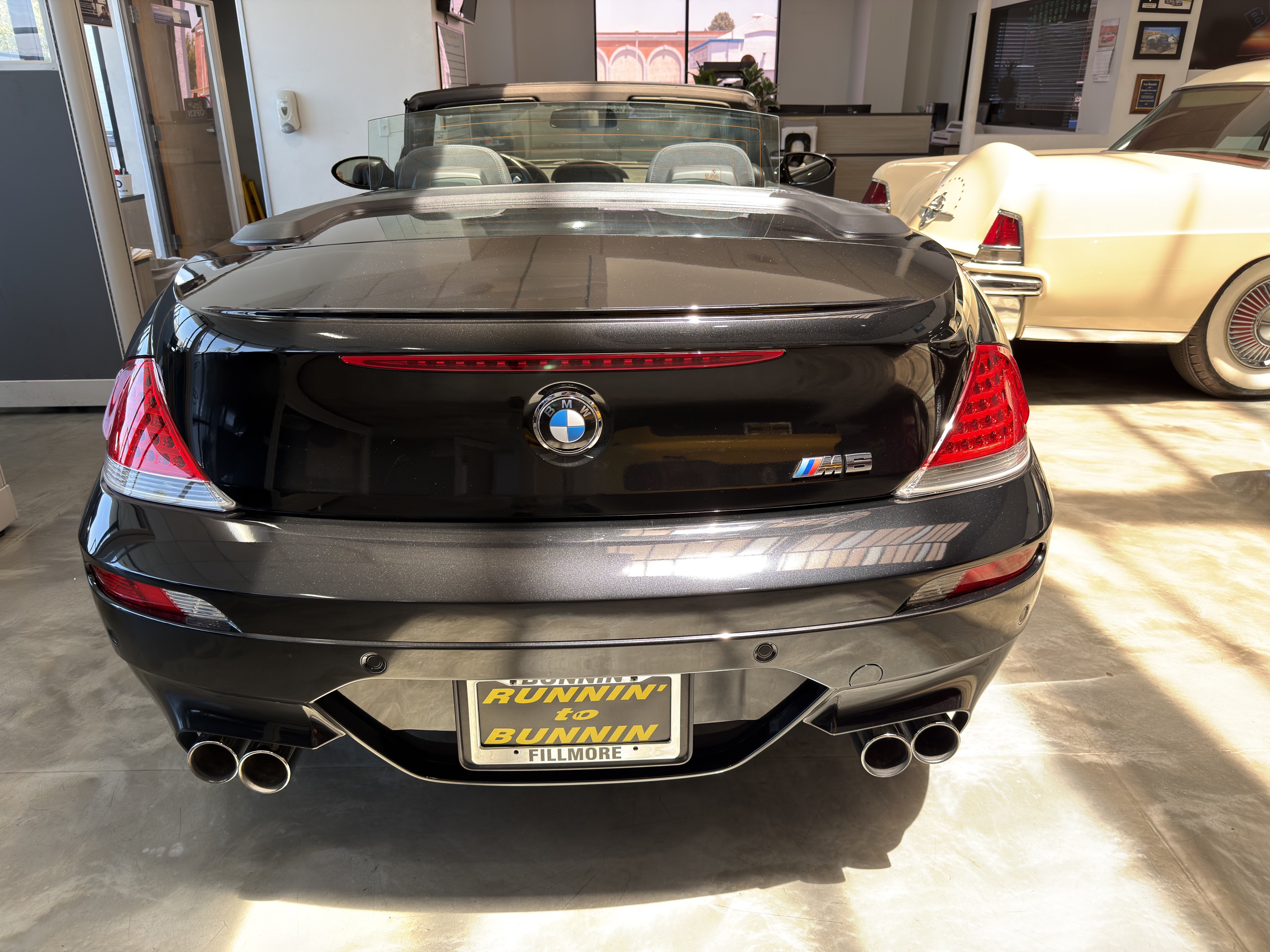 Used 2007 BMW M6 Convertible RWD image 7