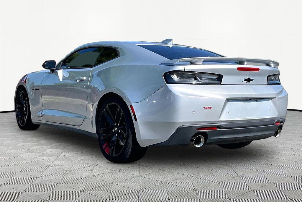 Used 2018 Chevrolet Camaro SS w/ Redline Edition RWD image 4