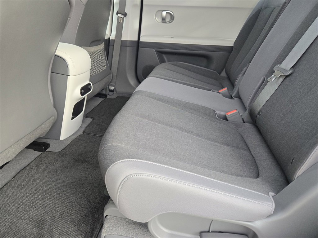 Used 2024 Hyundai Ioniq 5 SEL image 30