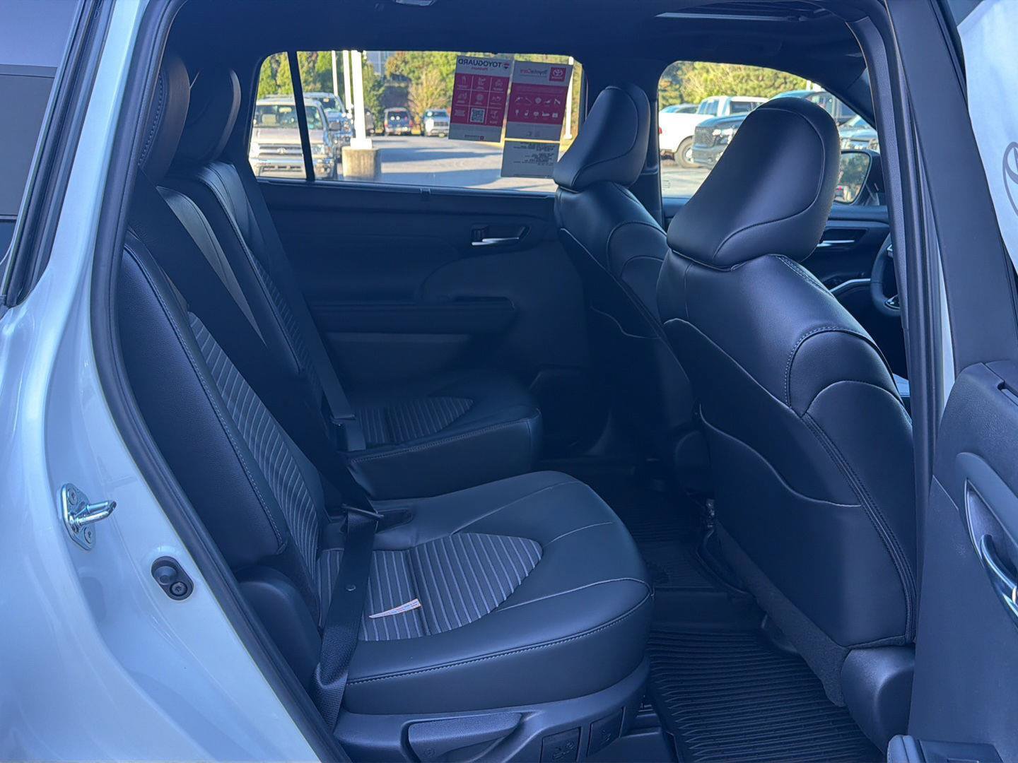 New 2026 Toyota Highlander XSE AWD/4WD image 13
