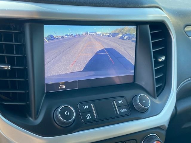 Certified 2023 GMC Acadia SLT image 10