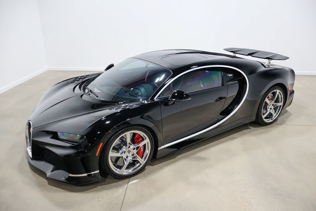 Used 2022 Bugatti Chiron Super Sport AWD/4WD image 16