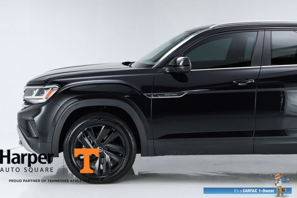 Used 2023 Volkswagen Atlas Cross Sport SE w/ Panoramic Sunroof Package AWD/4WD image 42