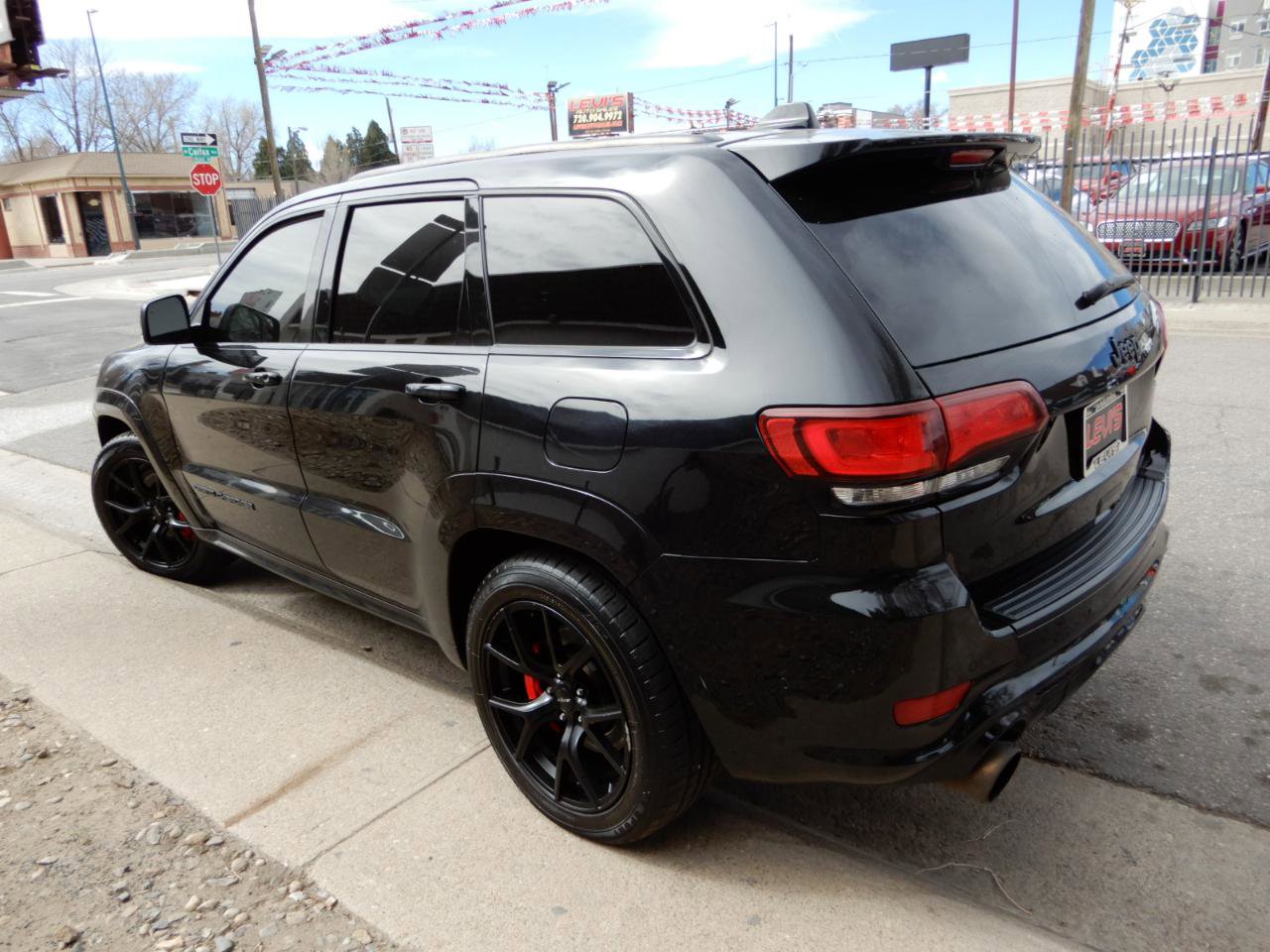 Used 2018 Jeep Grand Cherokee SRT image 7