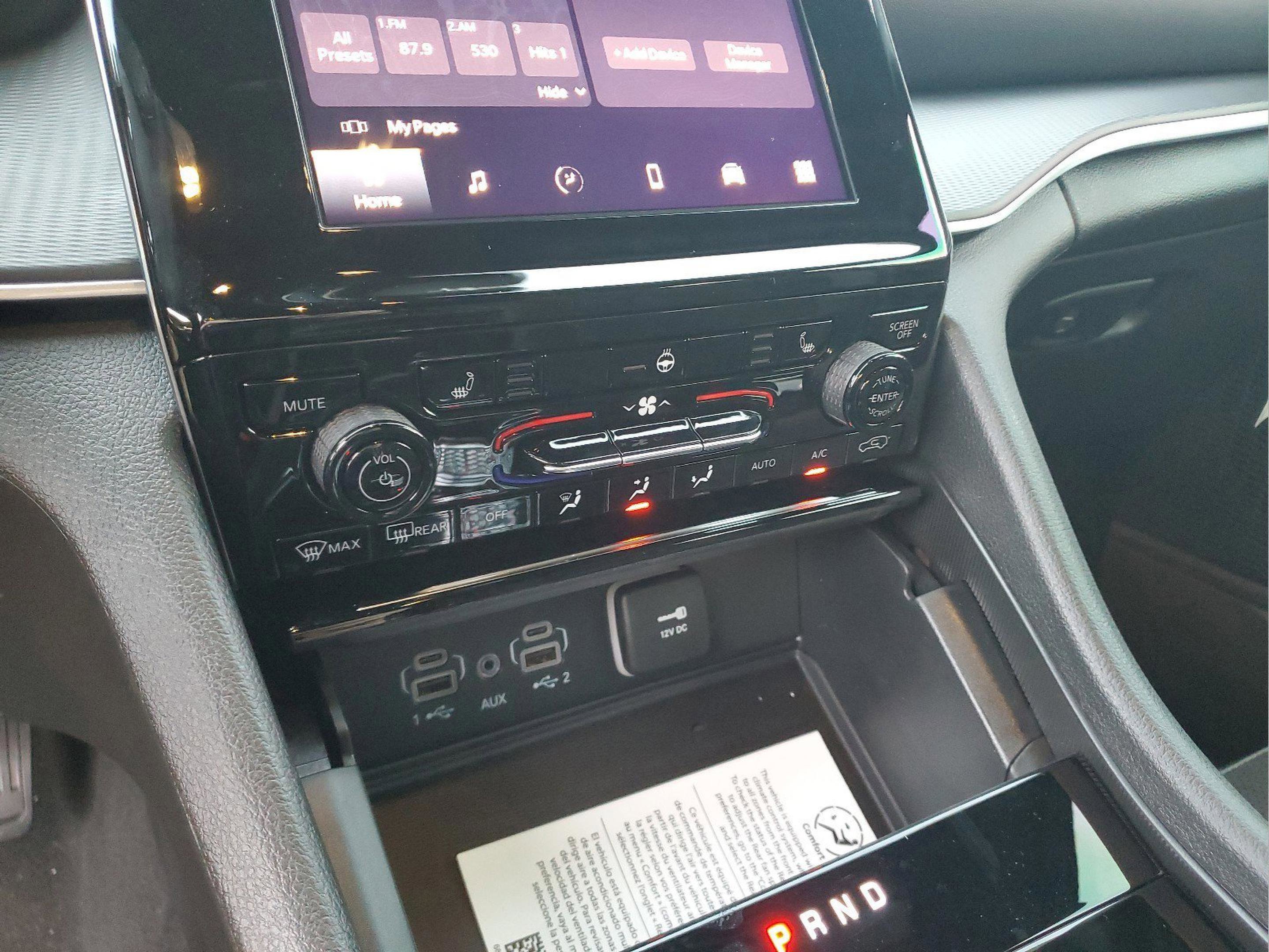 New 2025 Jeep Grand Cherokee L Altitude image 23