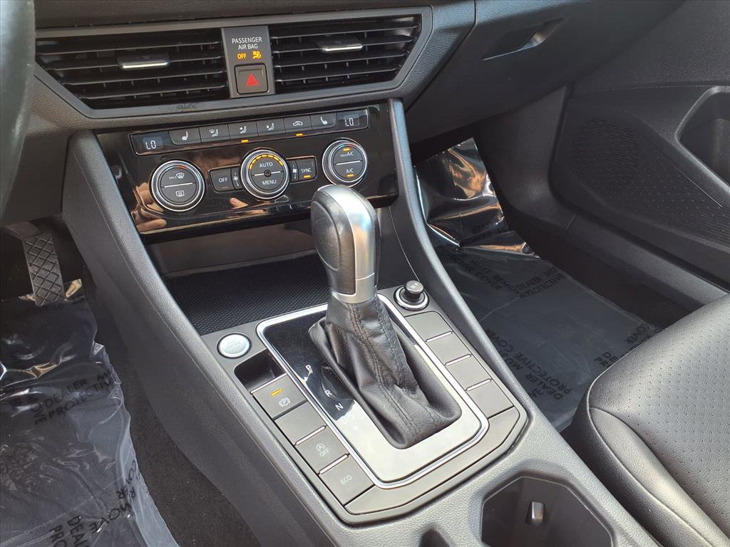 Used 2019 Volkswagen Jetta S image 17