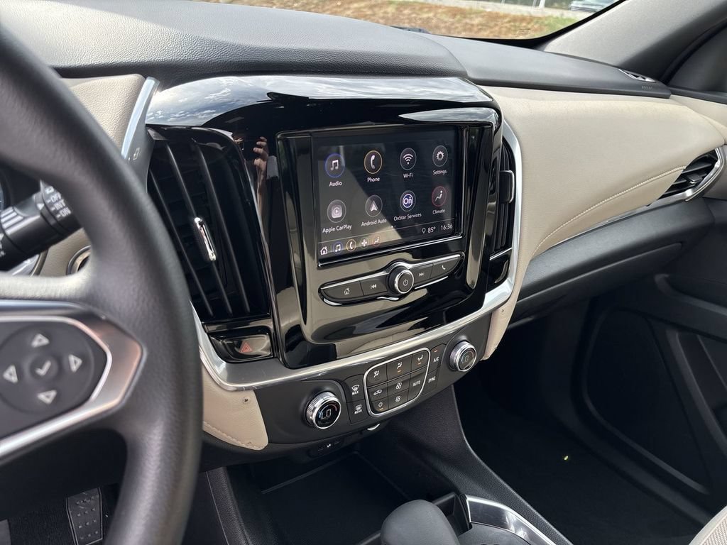 Certified 2022 Chevrolet Traverse LS AWD/4WD image 14