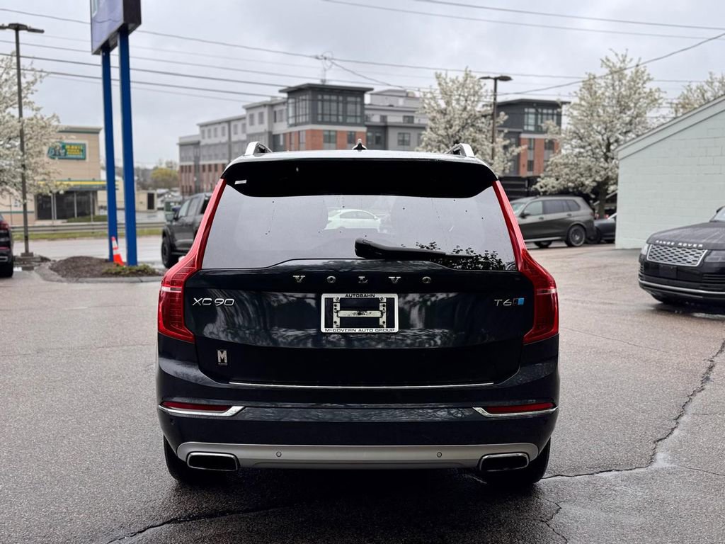 Used 2017 Volvo XC90 T6 Momentum w/ Vision Package AWD/4WD image 5