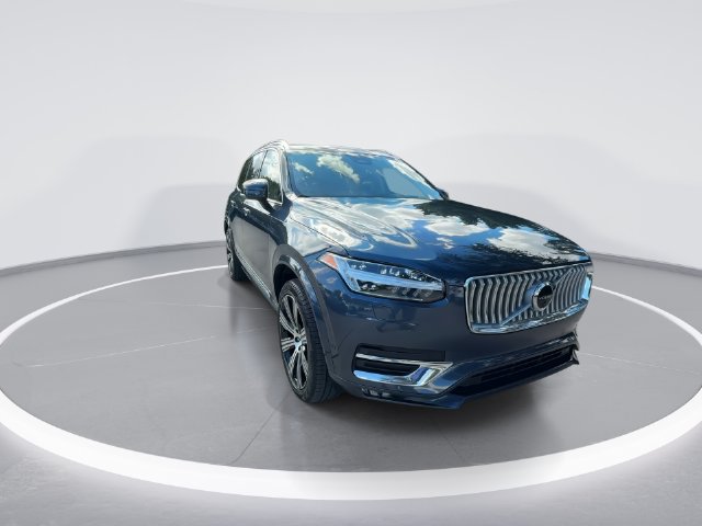 Used 2023 Volvo XC90 B6 Ultimate w/ Protection Package Premier AWD/4WD image 3