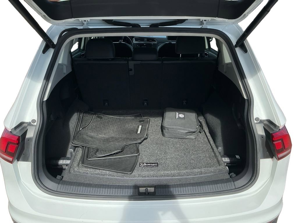 Used 2022 Volkswagen Tiguan SE image 23