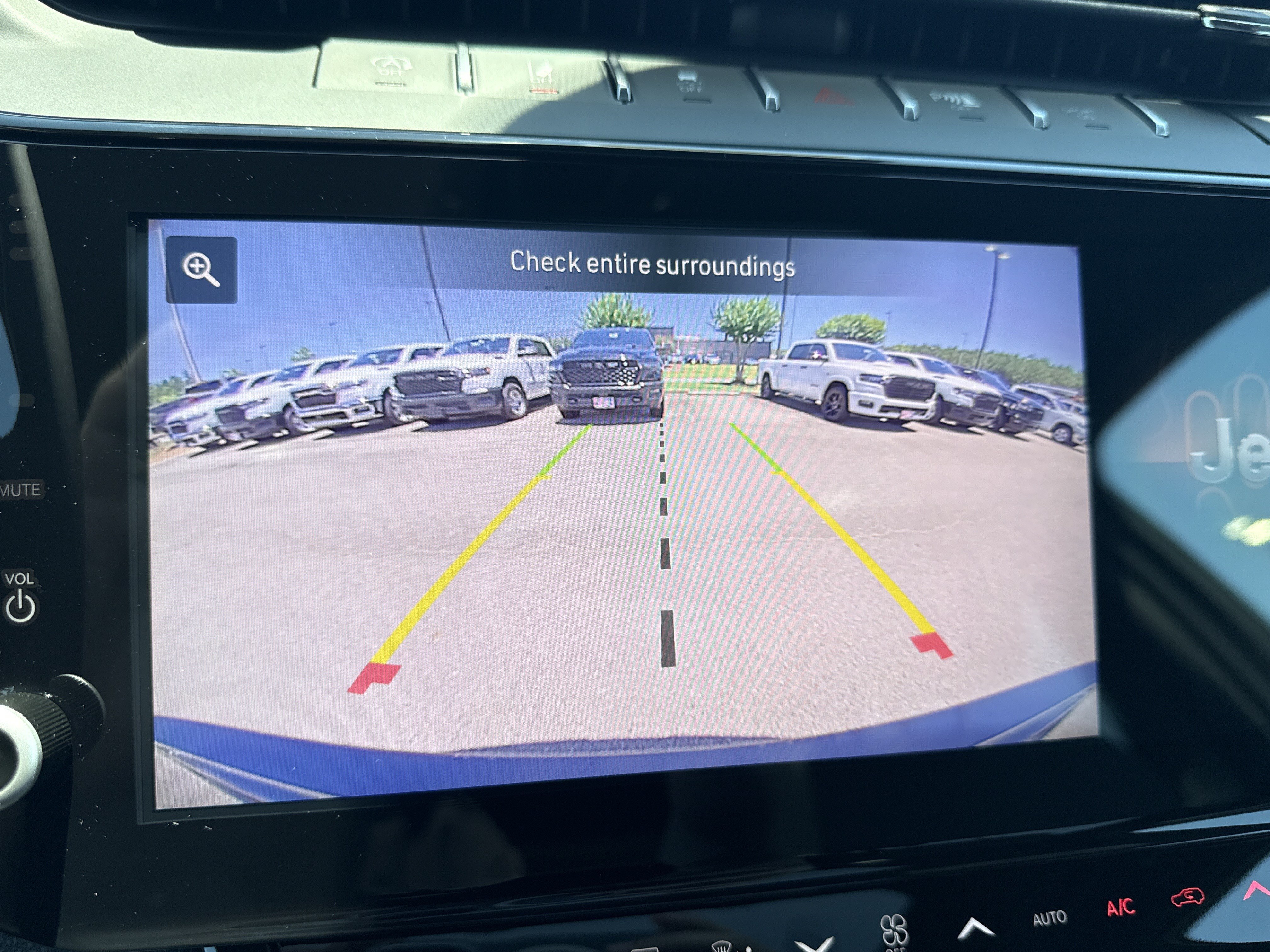 New 2026 Jeep Grand Cherokee Altitude RWD image 31