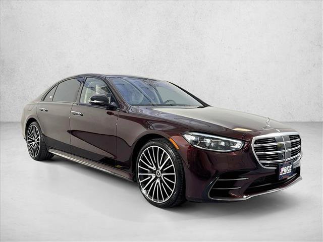 Used 2023 Mercedes-Benz S 580 4MATIC Sedan image 3