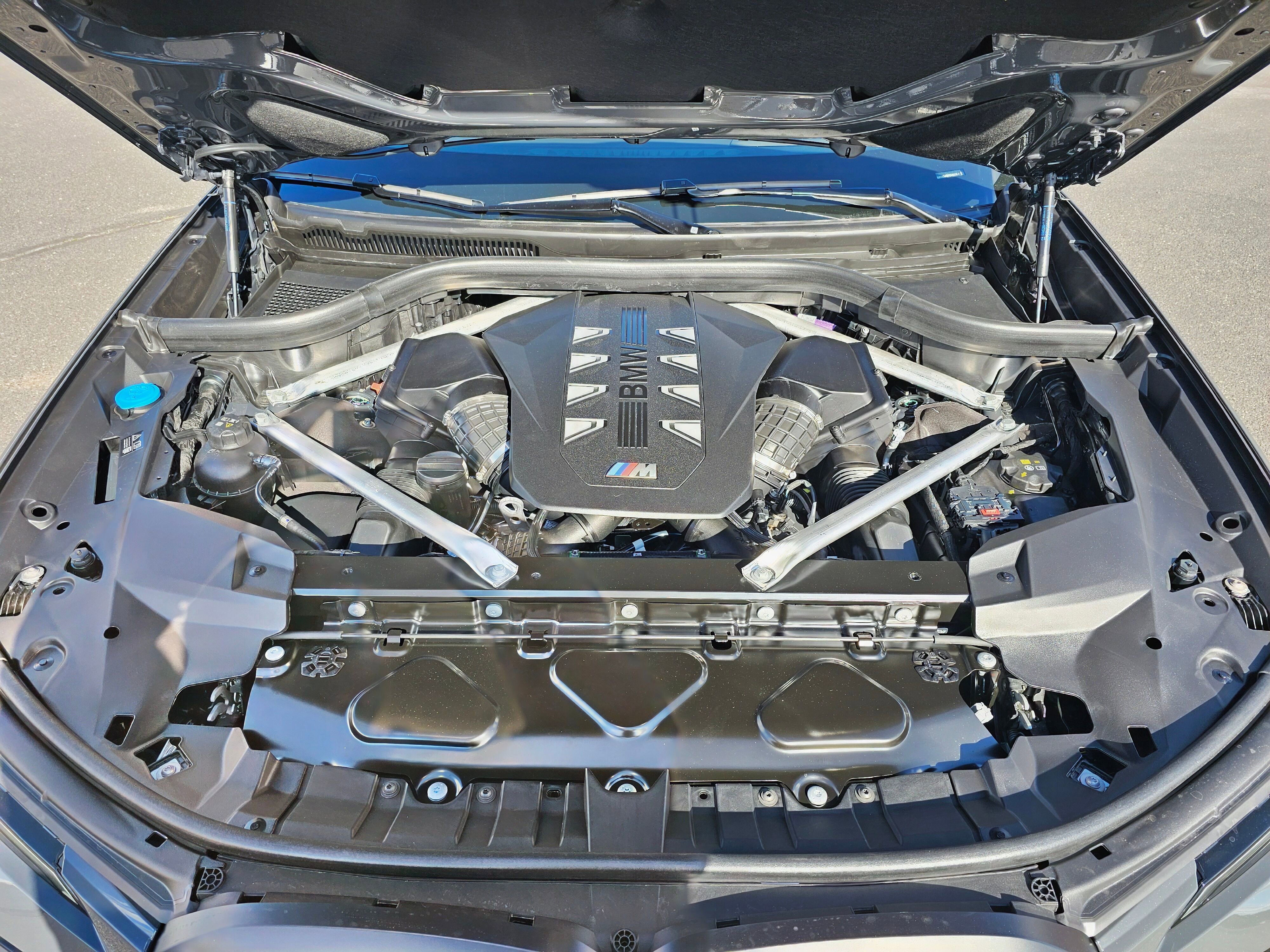 New 2026 BMW X7 M60i image 41