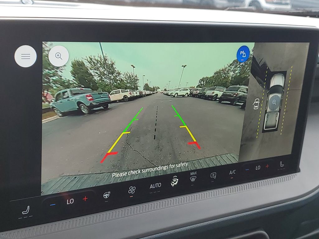 New 2025 Ford Maverick Lariat w/ Black Appearance Package image 19