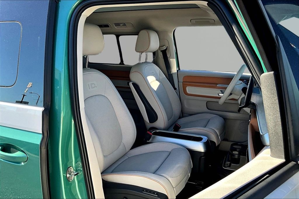 New 2025 Volkswagen ID. Buzz Pro S Plus image 26