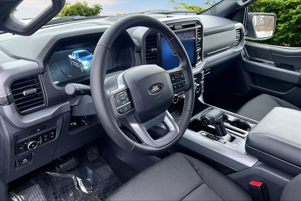 New 2025 Ford F150 XLT w/ Equipment Group 302A MID image 6