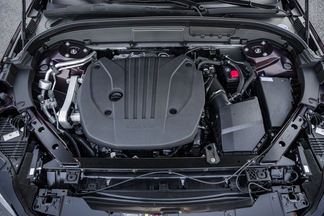 New 2026 Volvo XC60 B5 Ultra w/ Protection Package Premier image 19