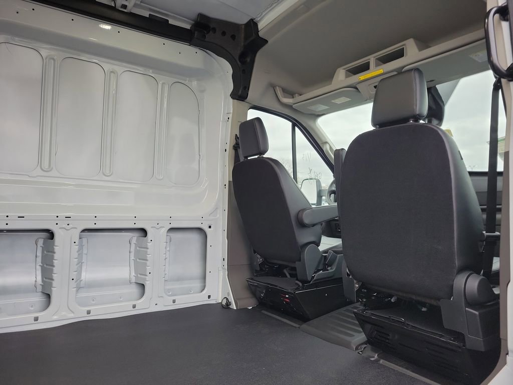 New 2026 Ford Transit 250 148 Medium Roof image 12