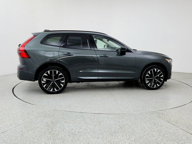 New 2026 Volvo XC60 B5 Ultra w/ Climate Package image 5