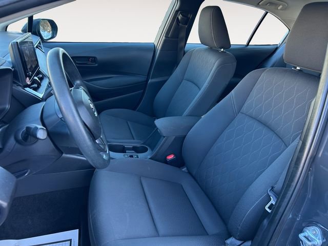 Used 2023 Toyota Corolla LE image 9