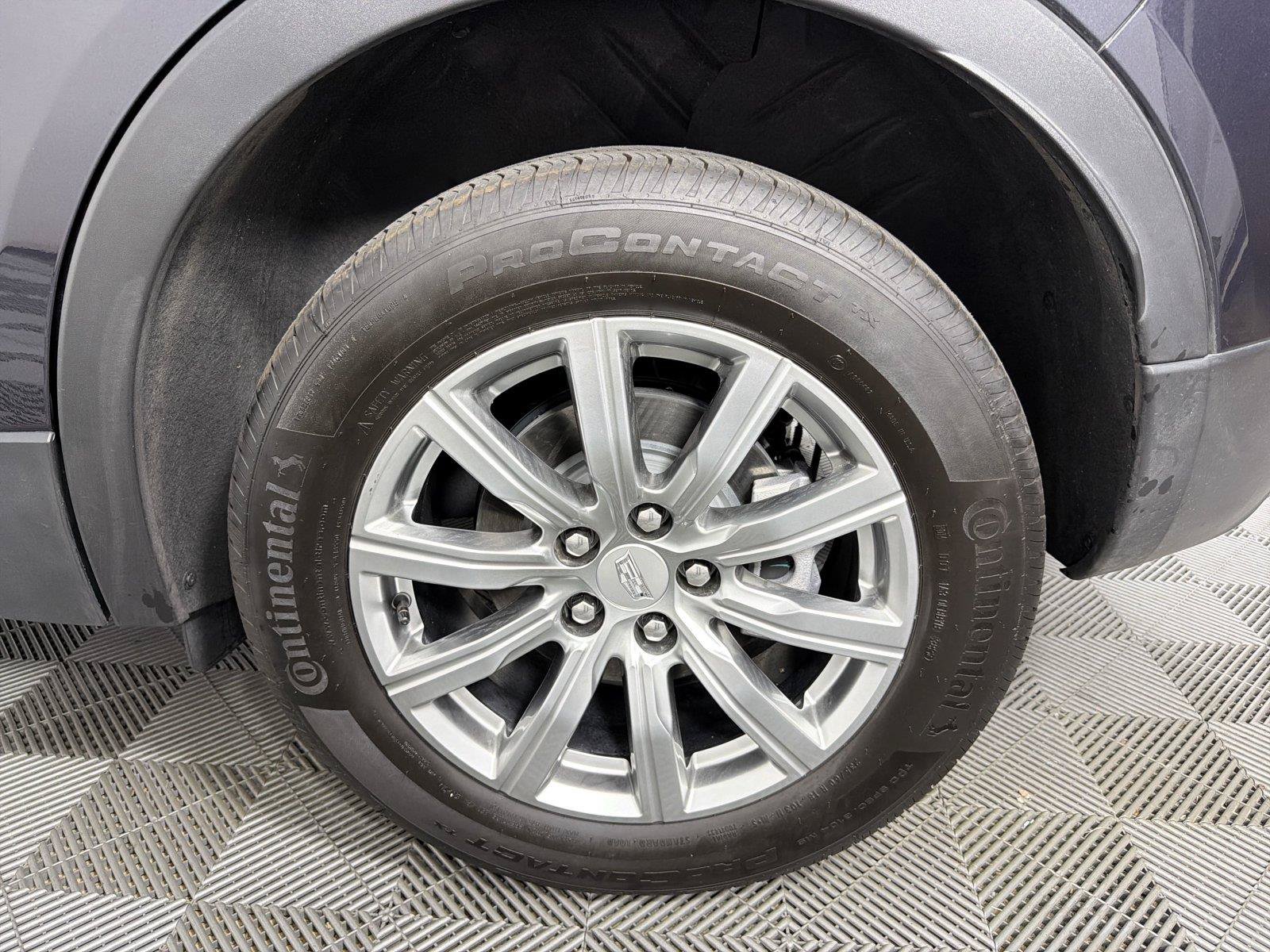 Certified 2023 Cadillac XT4 Premium Luxury AWD/4WD image 18