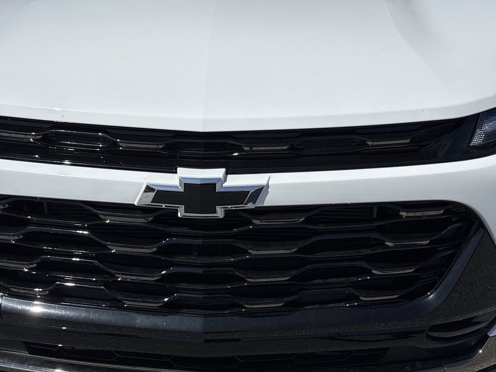 New 2026 Chevrolet Trax ACTIV w/ Driver Confidence Package FWD image 30