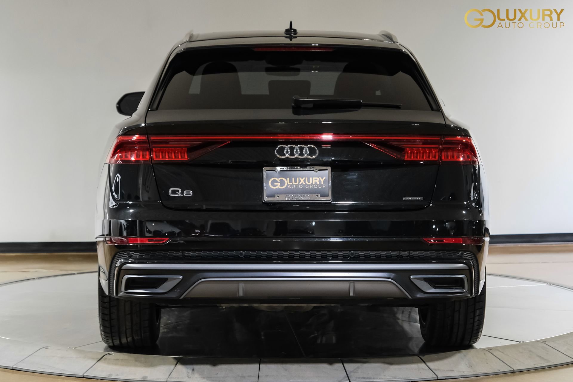 Used 2023 Audi Q8 Premium Plus w/ Premium Plus Package image 10