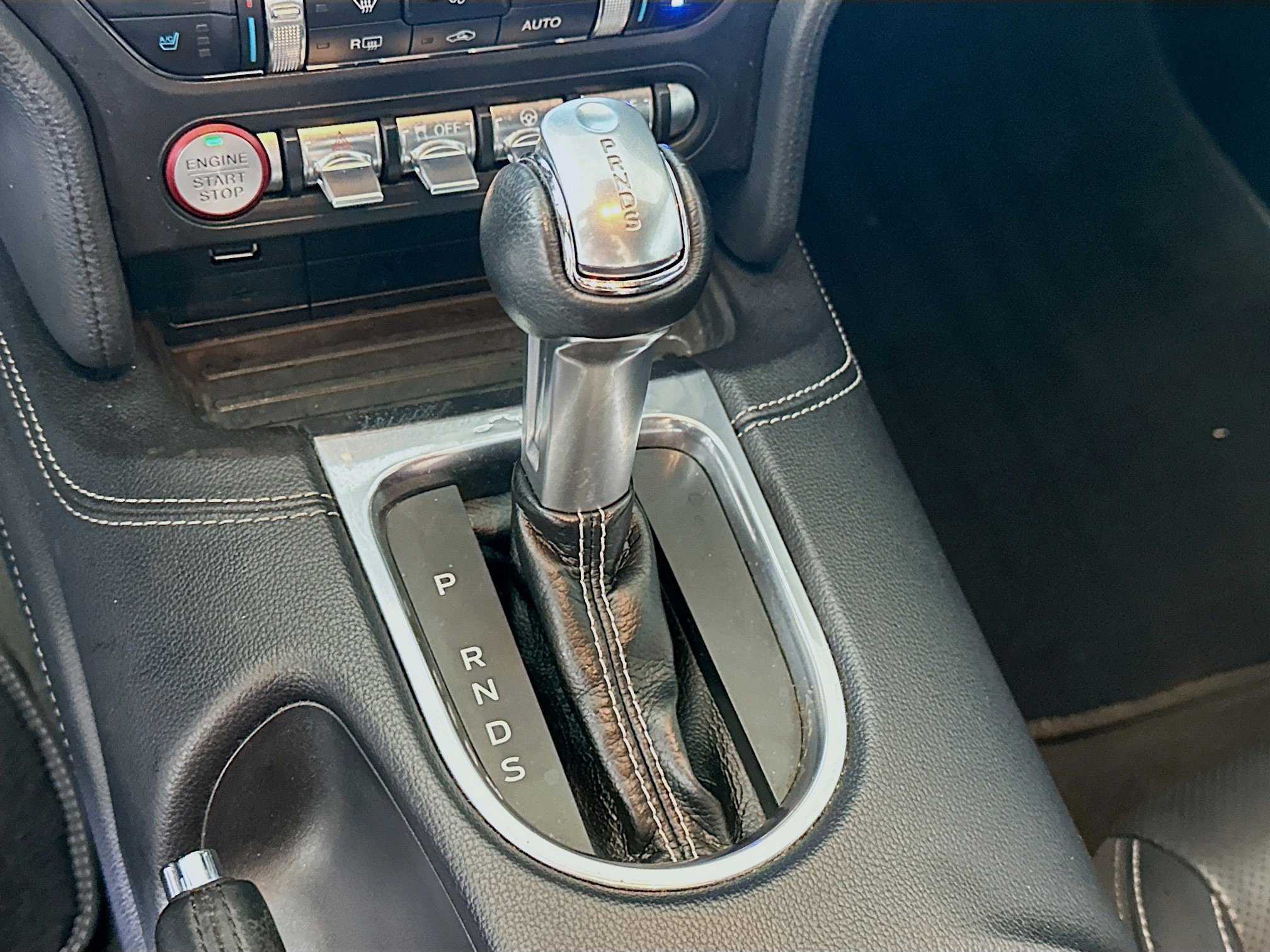 Used 2018 Ford Mustang Premium w/ Equipment Group 201A image 25