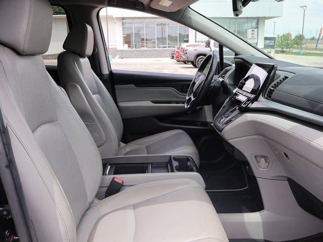 Used 2018 Honda Odyssey Touring image 8