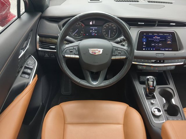 Used 2020 Cadillac XT4 Premium Luxury image 15