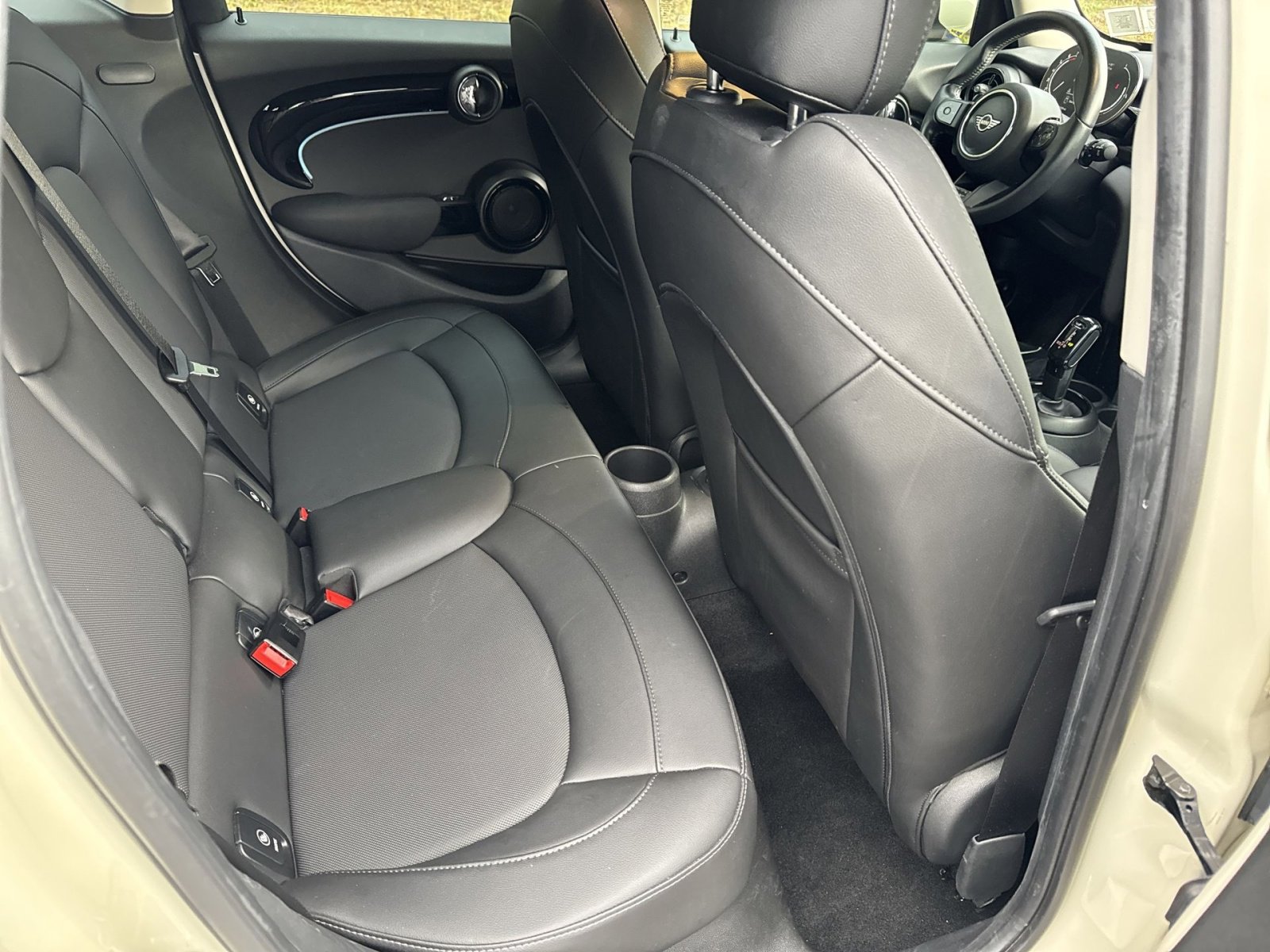 Used 2022 MINI Cooper S image 30