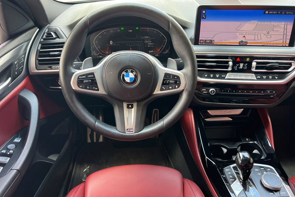 Used 2023 BMW X4 xDrive30i w/ M Sport Package AWD/4WD image 16