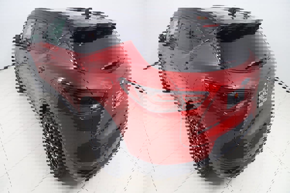 Used 2023 Chevrolet Blazer RS image 24