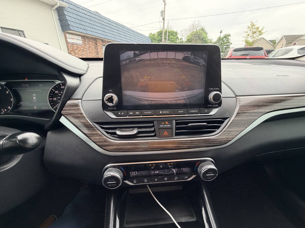 Used 2020 Nissan Altima 2.5 SL FWD image 30