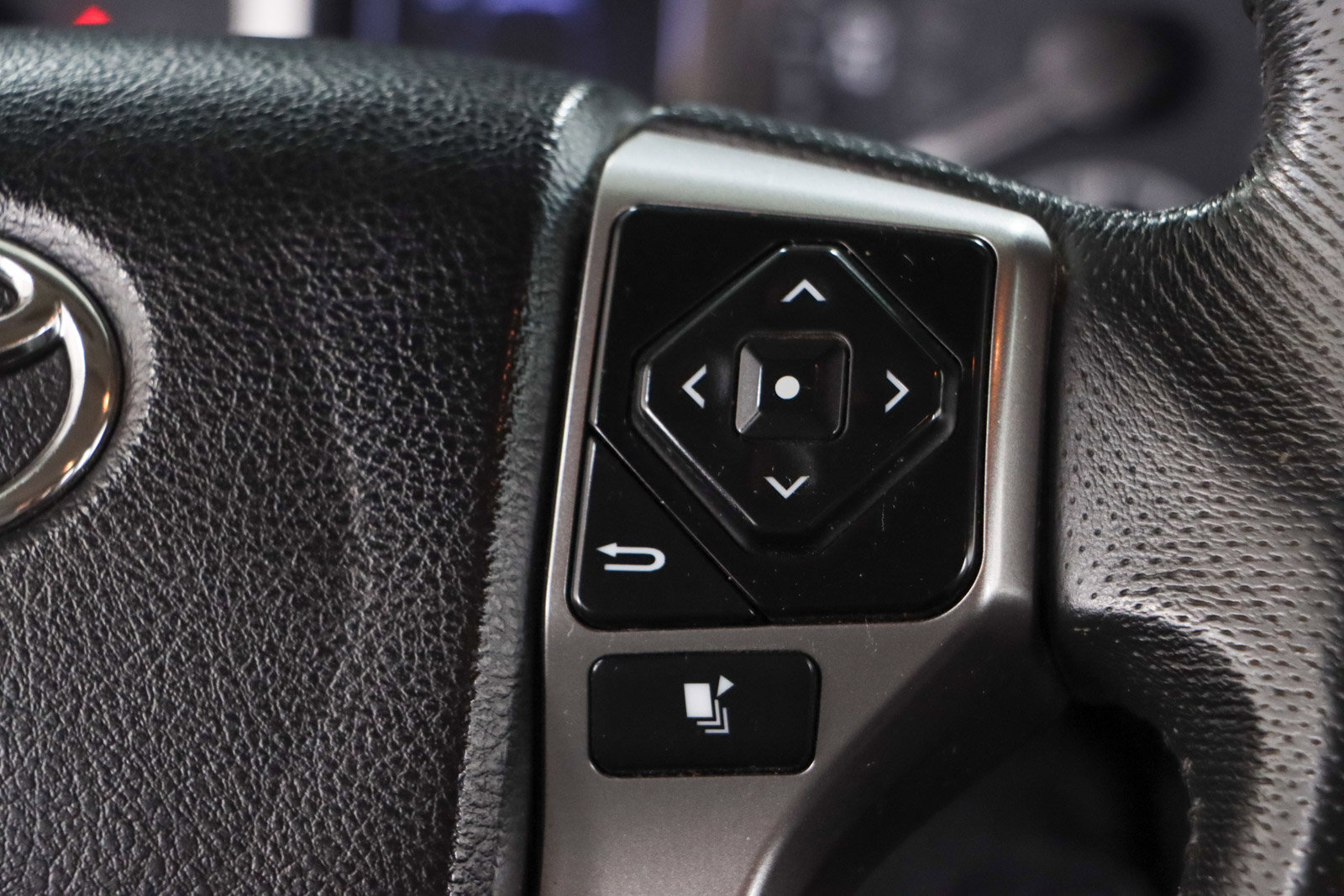 Used 2021 Toyota Tacoma SR5 image 14