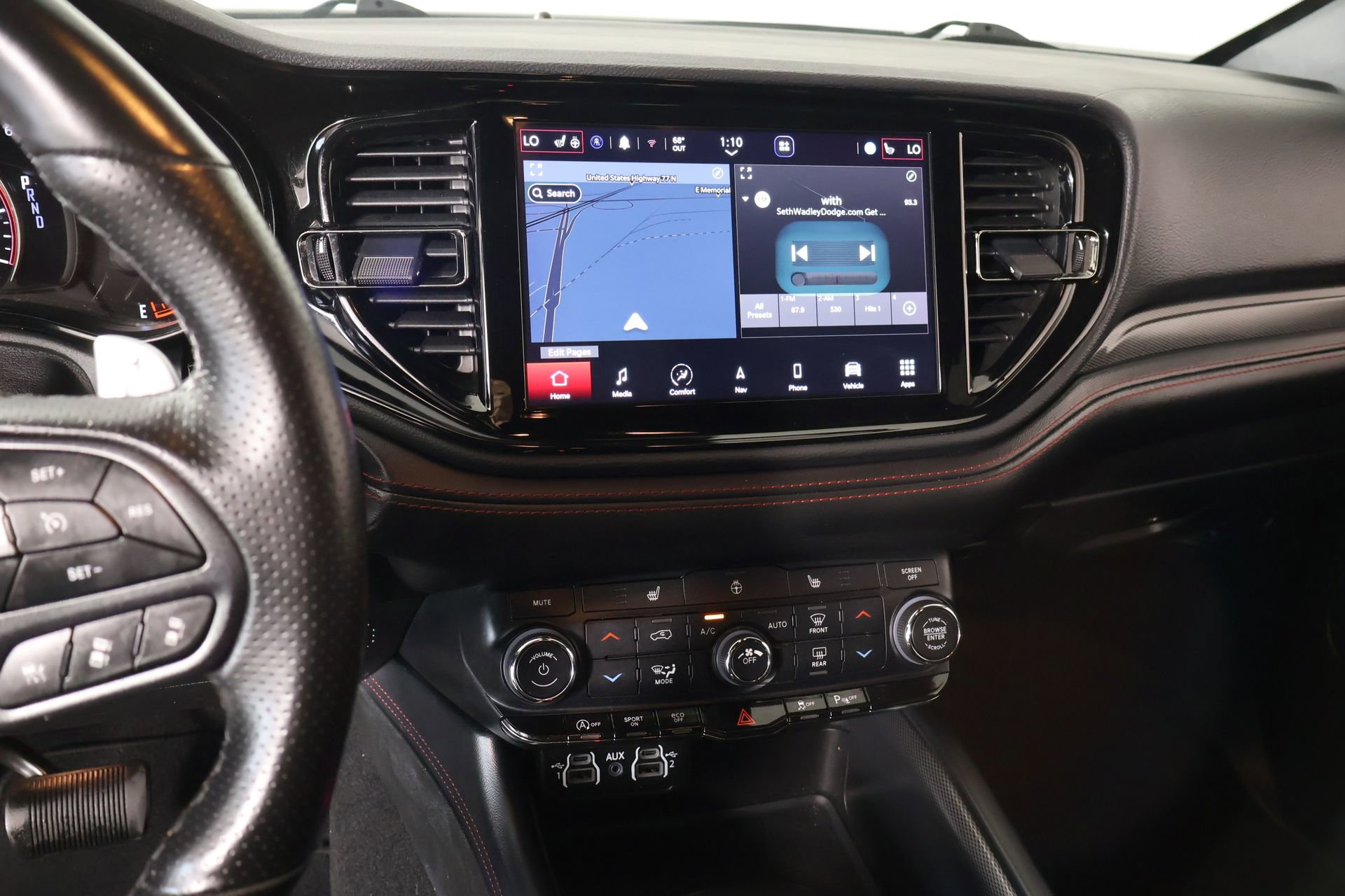 Used 2023 Dodge Durango GT image 5