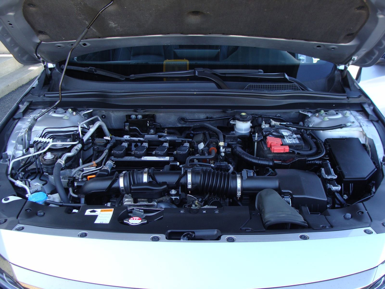 Used 2018 Honda Accord Sport image 36
