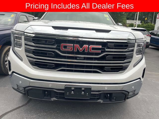 Used 2024 GMC Sierra 1500 SLT w/ SLT Premium Plus Package AWD/4WD image 14